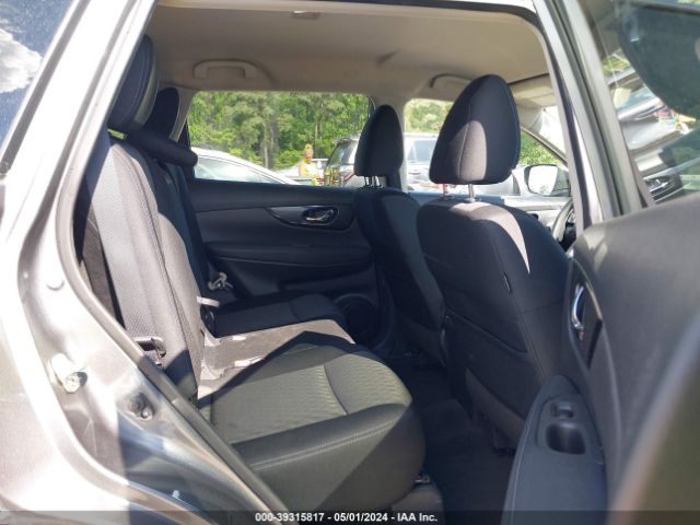 KNMAT2MTXJP533459 Nissan ROGUE SV