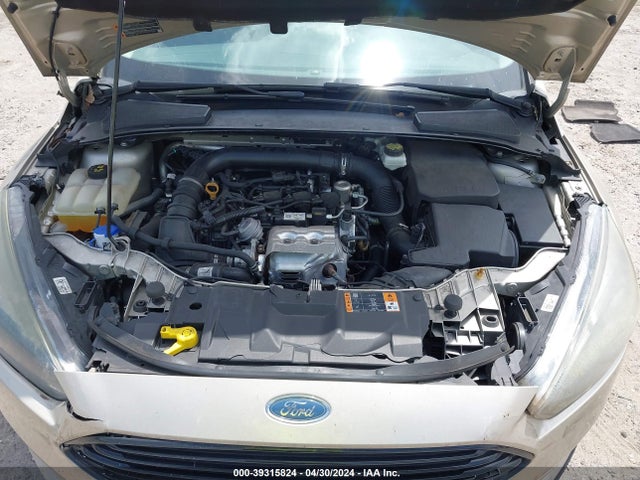 Ford FOCUS SE 2017 1FADP3FE3HL275010 Image 10