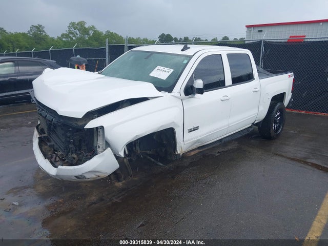 Chevrolet Silverado 1500 2lt 2018 3GCUKREC9JG127765 Image 2
