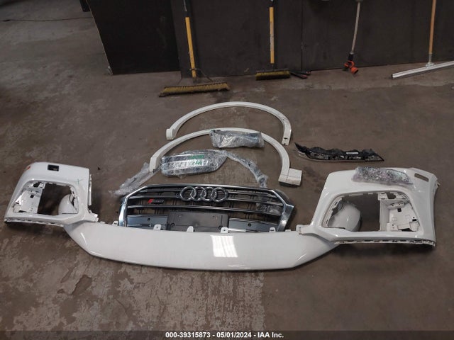 WA1B4AFYXK2002145 Audi Sq5 3.0t Premium