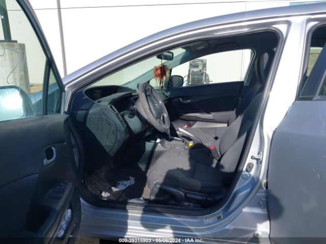 19XFB2F57EE231267 Honda Civic Lx