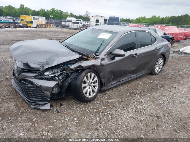 Toyota CAMRY LE 2020 4T1C11AK6LU907523 Image 2