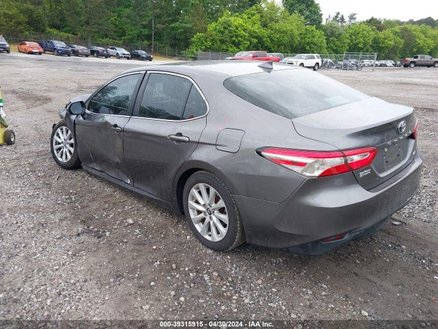 Toyota CAMRY LE 2020 4T1C11AK6LU907523 Image 3