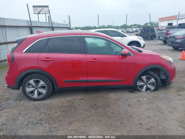 KNDCB3LC5J5124459 KIA NIRO LX