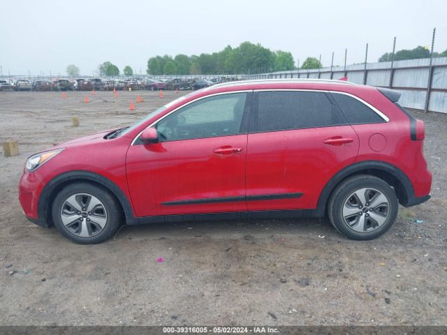 KNDCB3LC5J5124459 KIA NIRO LX