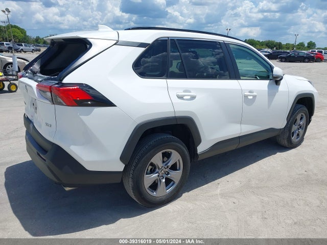 Toyota Rav4 Xle 2022 2T3W1RFV9NC176306 Image 4