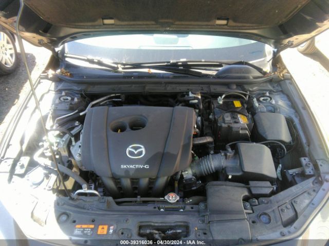 JM1BPBLL9M1402749 Mazda Mazda3 Preferred