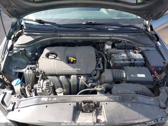 Hyundai ELANTRA SE 2017 KMHD74LF5HU110353 Image 10