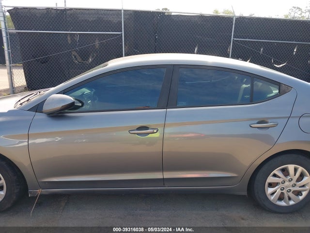 Hyundai ELANTRA SE 2017 KMHD74LF5HU110353 Image 15