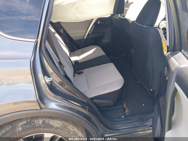 Toyota Rav4 Xle 2017 JTMRFREV0HD200699 Image 8