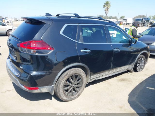5N1AT2MTXHC808499 Nissan ROGUE SV