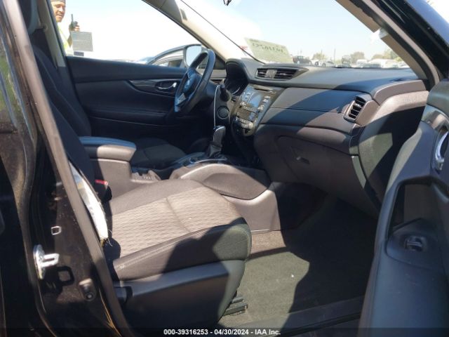 5N1AT2MTXHC808499 Nissan ROGUE SV