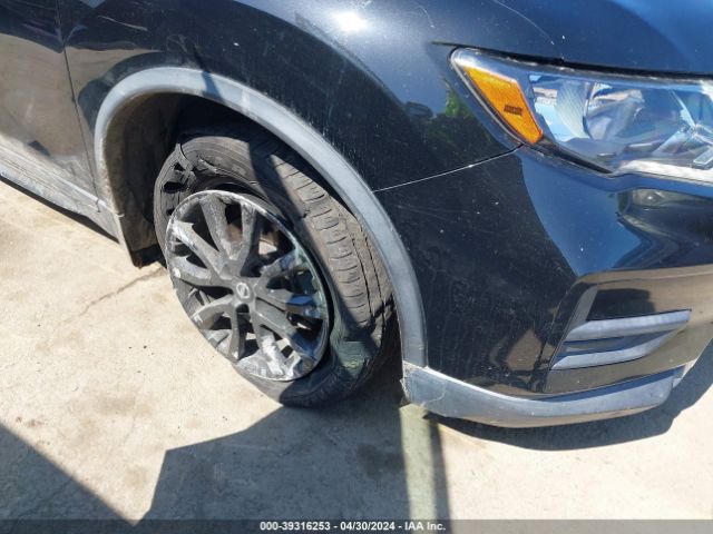5N1AT2MTXHC808499 Nissan ROGUE SV