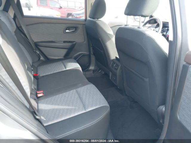 JN8BT3BB7NW332509 Nissan Rogue Sv Intelligent Awd