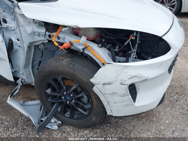 1FMCU0BZ3LUA84336 Ford Escape Se Sport Hybrid