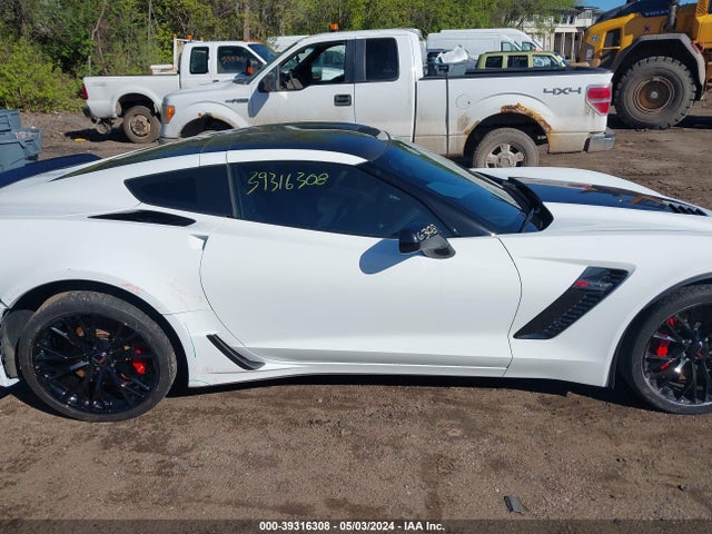 Chevrolet Corvette Z06 2016 1G1YT2D66G5602458 Image 13