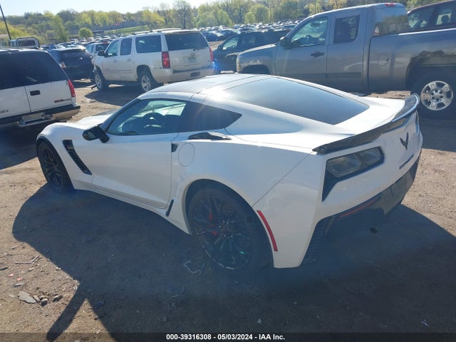 Chevrolet Corvette Z06 2016 1G1YT2D66G5602458 Image 3