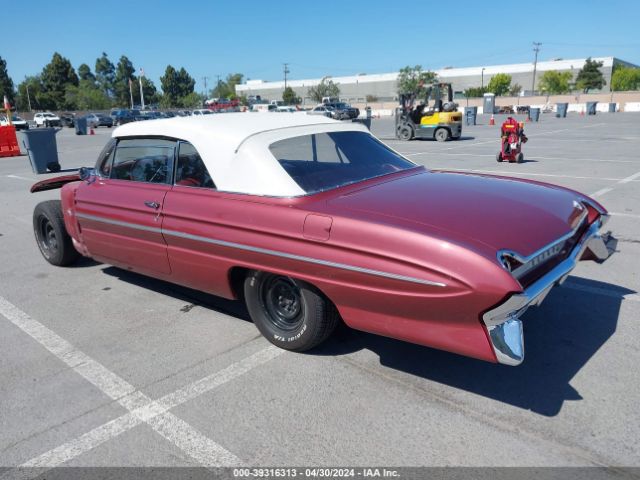 1961 OLDS SUPER 88 612K07107         Photo 2