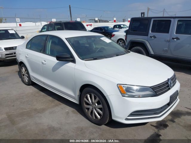 Продажа на аукционе авто 2016 Volkswagen Jetta 1.4t Se, vin: 3VWD67AJ7GM253367, номер лота: 39316365