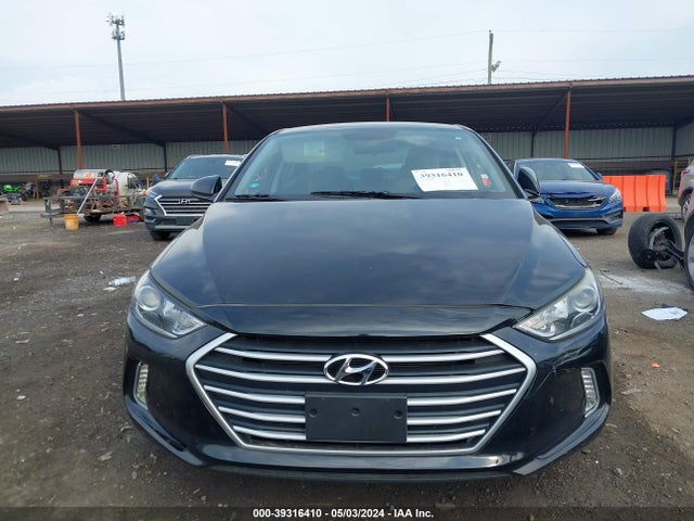 Hyundai ELANTRA SE 2017 5NPD74LFXHH154637 Image 12