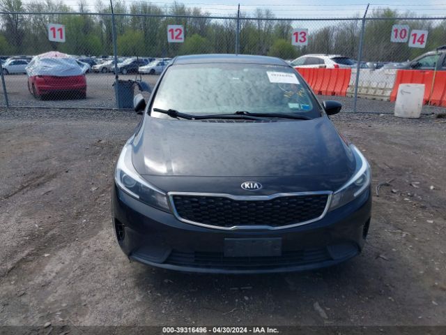3KPFK4A72HE025394 KIA FORTE LX