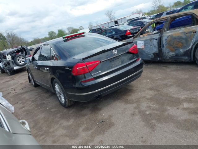 1VWBT7A32GC015106 Volkswagen Passat 1.8t Se