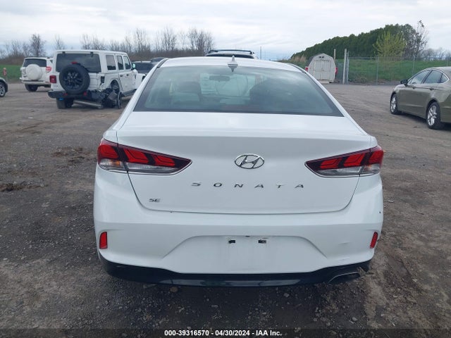 Hyundai SONATA SE 2018 5NPE24AF5JH712809 Image 16