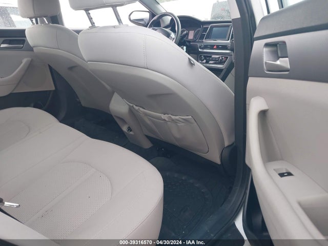 Hyundai SONATA SE 2018 5NPE24AF5JH712809 Image 8