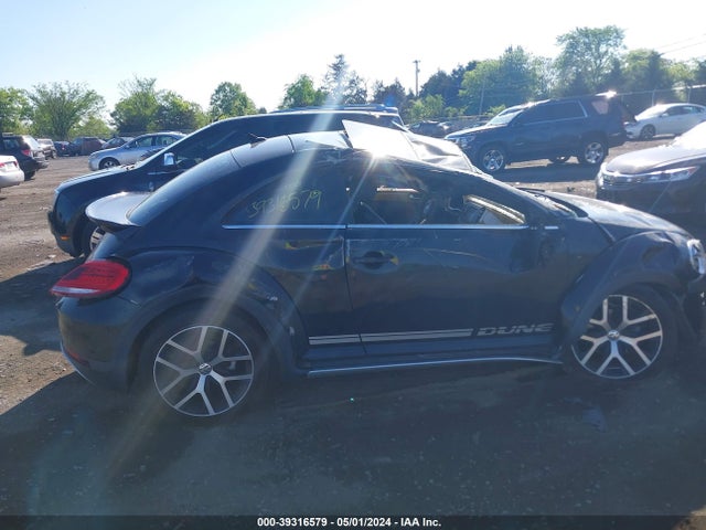 Volkswagen Beetle 1.8t Dune 2016 3VWS07AT1GM622301 Image 13