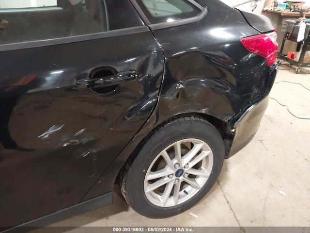 Ford FOCUS SE 2016 1FADP3F23GL281166 Image 6