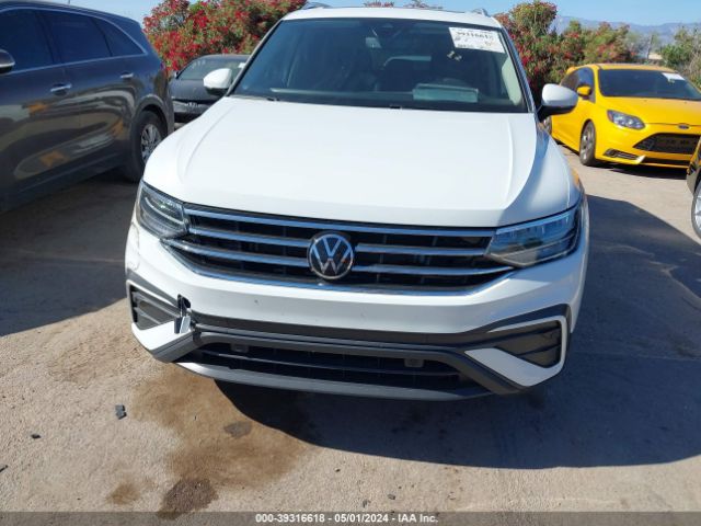 3VV3B7AX8NM113728 Volkswagen Tiguan 2.0t Se