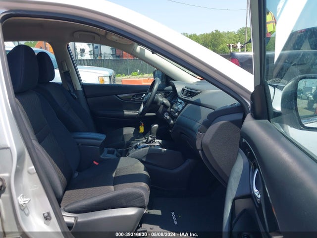 Nissan ROGUE S 2017 5N1AT2MT8HC867387 Image 5