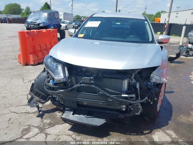 Nissan ROGUE S 2017 5N1AT2MT8HC867387 Image 6