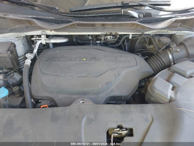 Honda Odyssey Touring 2018 5FNRL6H89JB008533 Image 10