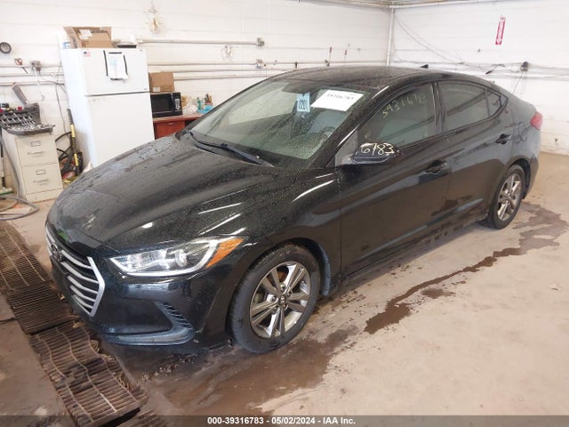 Hyundai ELANTRA SE 2017 5NPD84LF2HH076383 Image 2