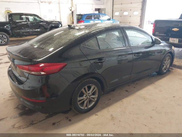 Hyundai ELANTRA SE 2017 5NPD84LF2HH076383 Image 4
