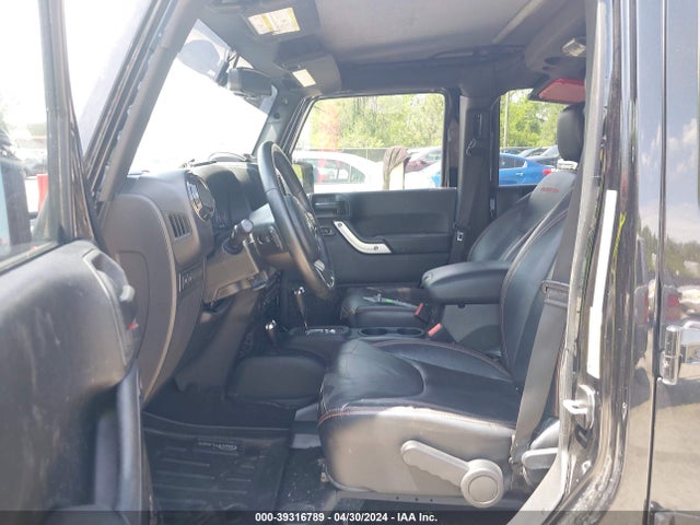 1C4BJWFG7HL549895 Jeep Wrangler Unlimited Rubicon