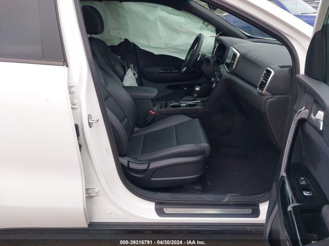 KIA Sportage Nightfall Edition 2022 KNDP6CAC0N7014924 Image 5