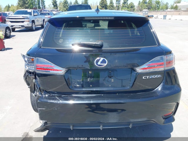 JTHKD5BH1F2231742 Lexus CT 200H