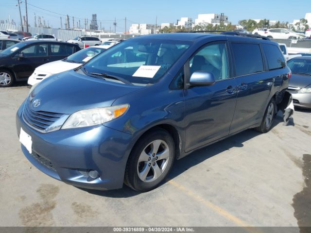 5TDKK3DC6FS675415 Toyota Sienna Le 8 Passenger