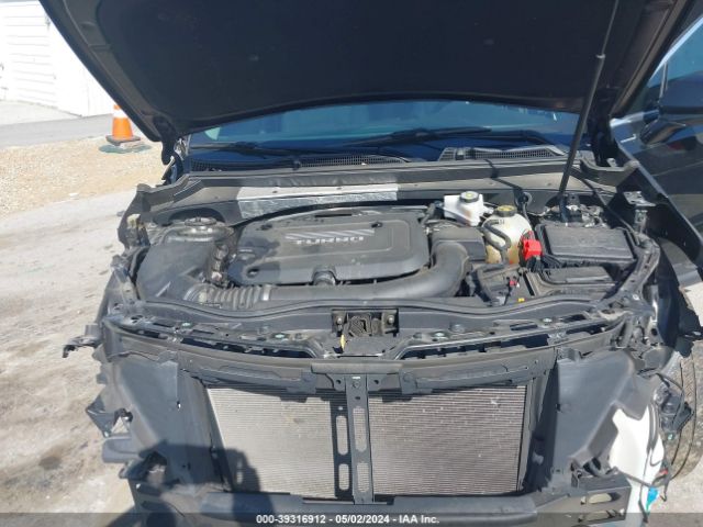 1GYAZAR44KF202744 Cadillac Xt4 Luxury