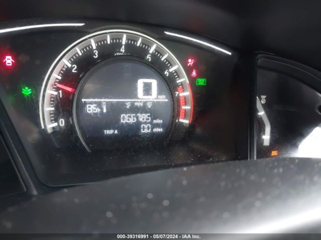 19XFC2F59JE200867 Honda Civic Lx