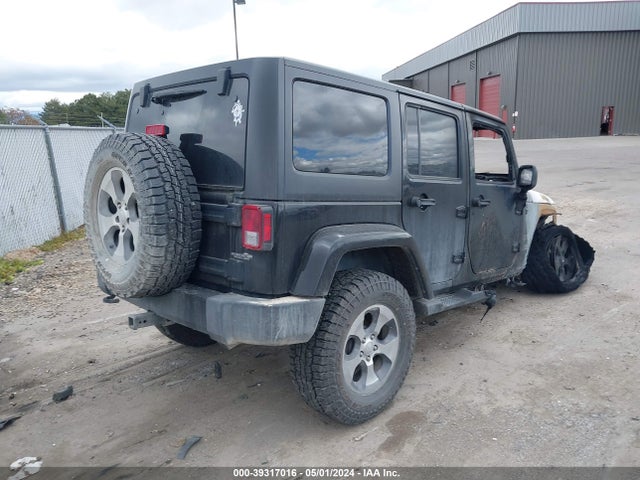 1C4BJWEG1HL597538 Jeep Wrangler Unlimited Sahara 4x4