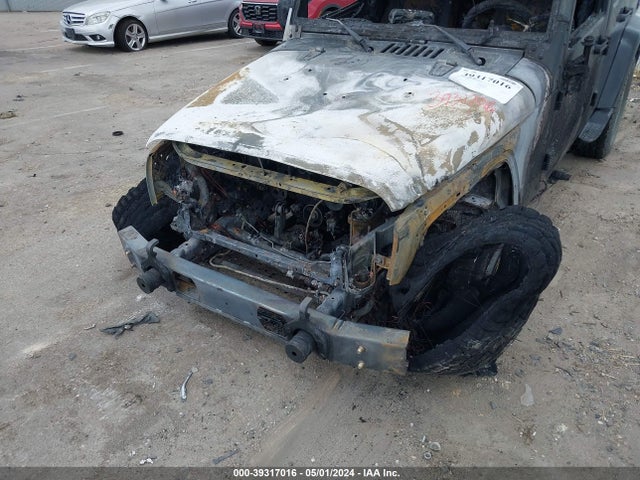1C4BJWEG1HL597538 Jeep Wrangler Unlimited Sahara 4x4