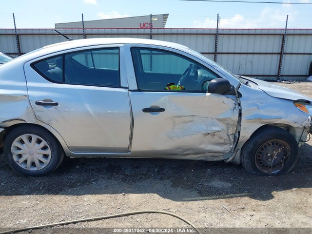 Nissan Versa 1.6 S+ 2014 3N1CN7AP6EL802827 Image 13