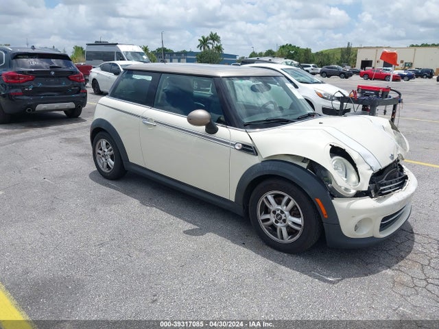2013 MINI HARDTOP WMWSU3C52DT688235 Photo 0