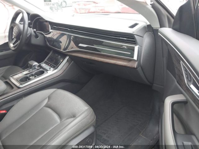WA1FVAF19KD029343 Audi Q8 55 Premium