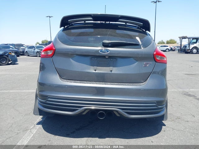 Ford FOCUS ST 2016 1FADP3L94GL234309 Image 16