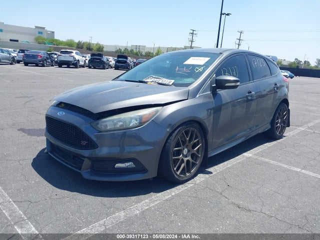 Ford FOCUS ST 2016 1FADP3L94GL234309 Image 2