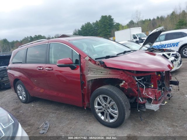 5TDESKFC6NS042772 Toyota Sienna Platinum